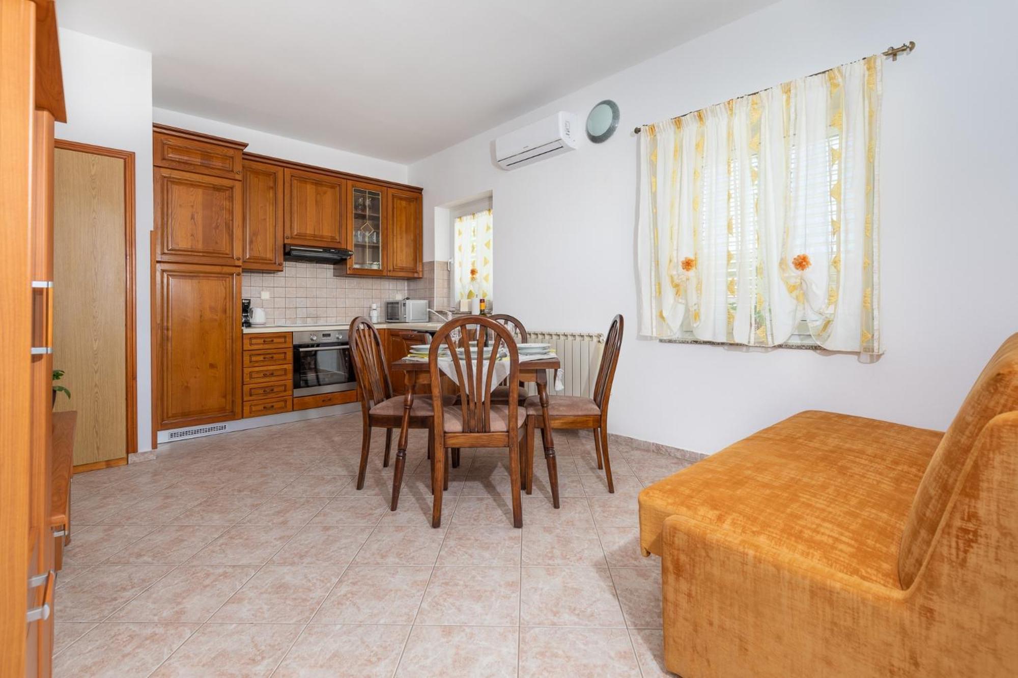 Apartments With A Parking Space Punat, Krk - 20553 Exterior photo